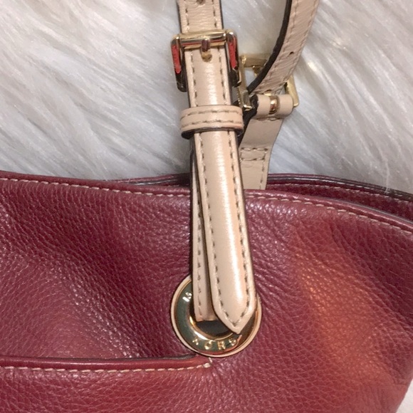 MICHAEL KORS Burgundy Leather Jet Set Tote. EUC - Picture 3 of 13